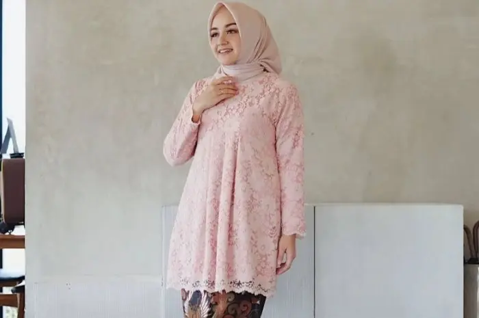 Model Kebaya Muslim Stylish dan Kekinian