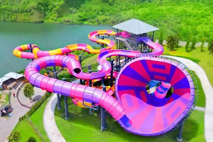 10 Rekomendasi Waterpark di Bandung Terbaik & Hits